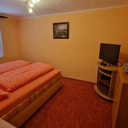 Dum K Pronajmu Ferienhaus *