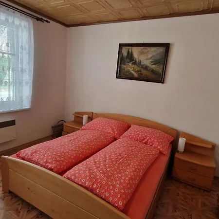 Ubytovani Pocatky Dum K Pronajmu Počátky
